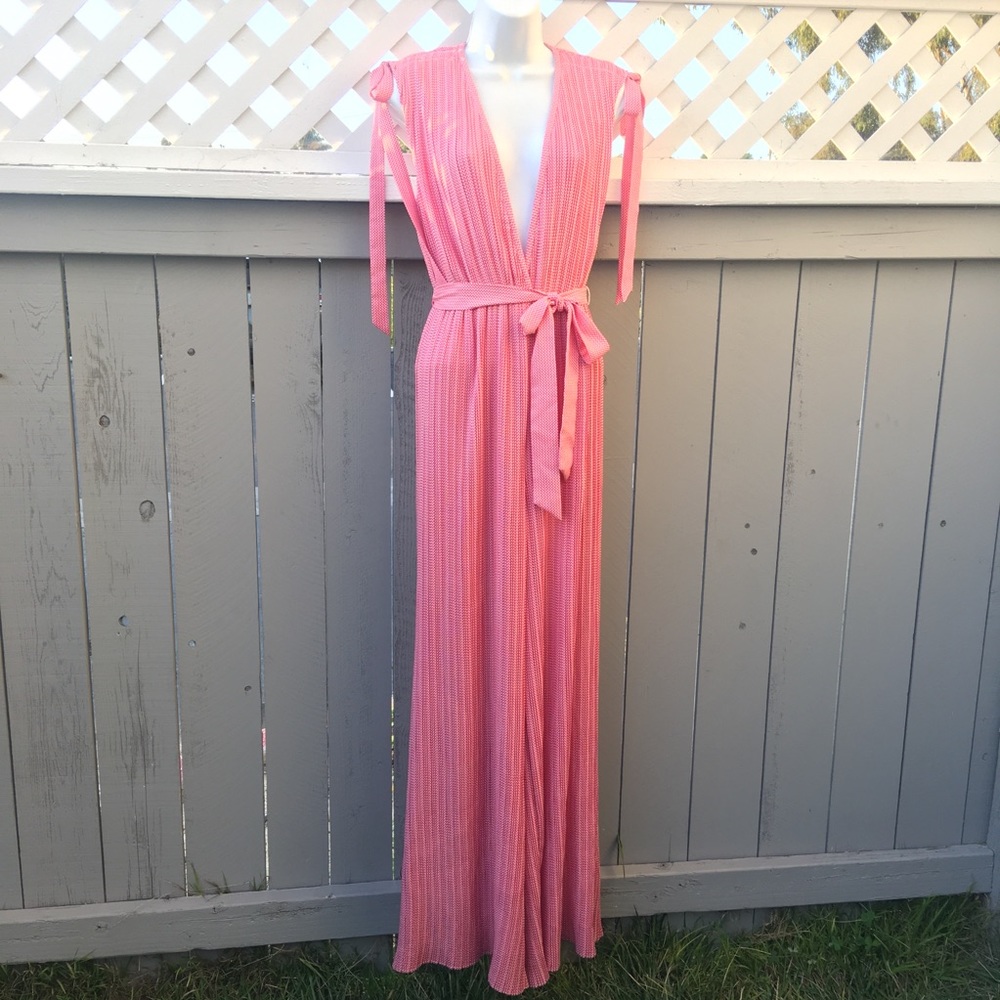 CMEO collective Unstoppable Jumpsuit New sz Small - Picture 1 of 7